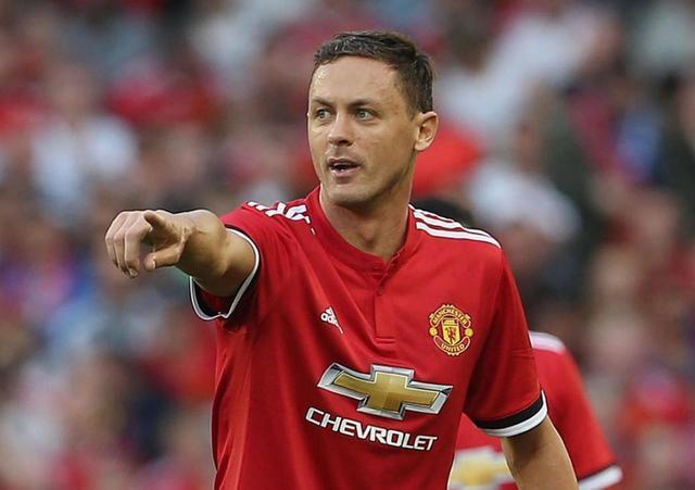 两人此前在 两人此前在